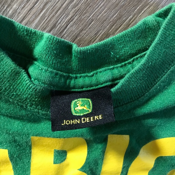John Deere Tractor t-shirt size 4 - Picture 3 of 4